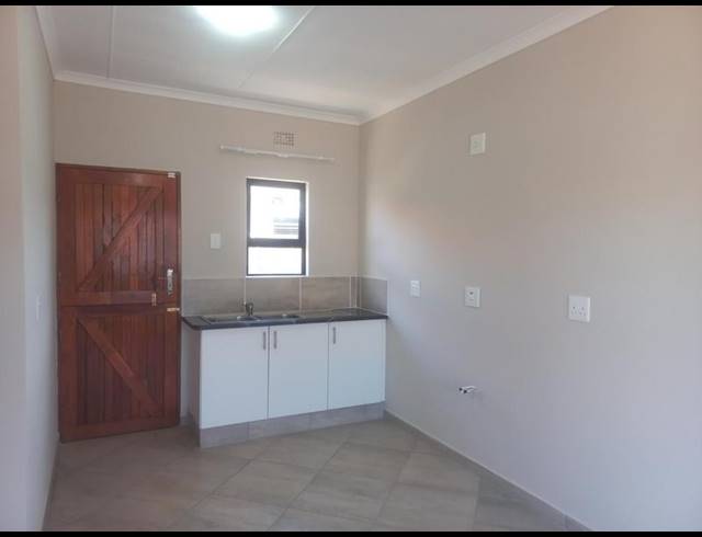 2 BEDROOM HOUSE FOR SALE IN QUEENSTOWN CENTRAL